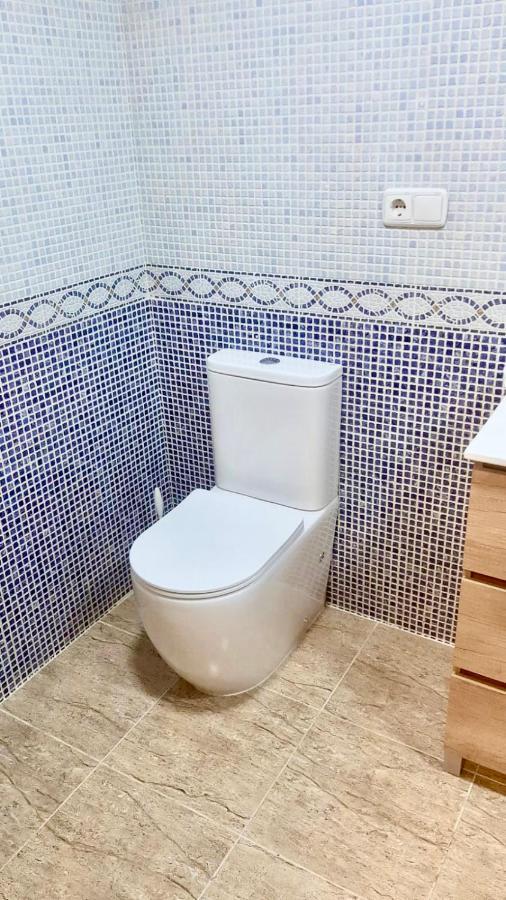 Roni Rooms Salou Esterno foto