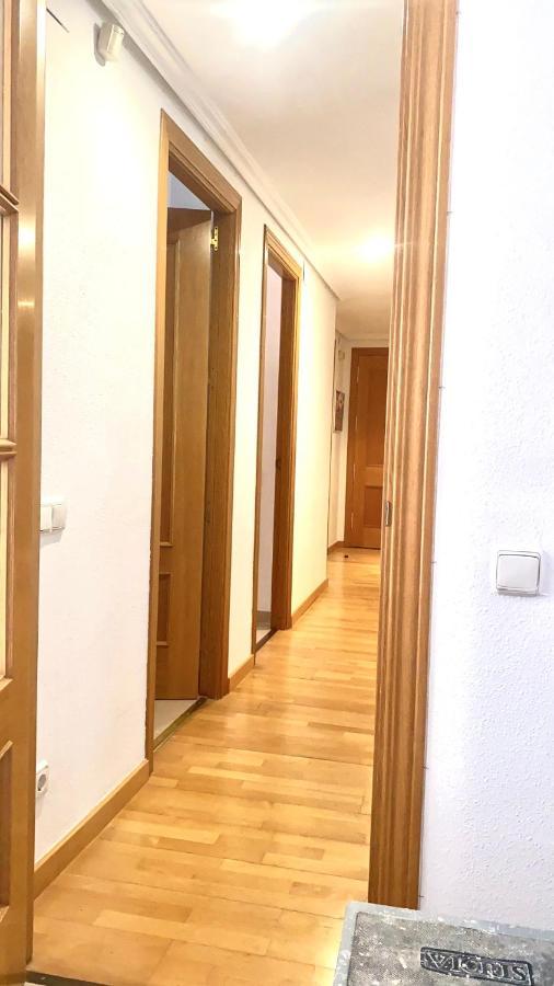 Roni Rooms Salou Esterno foto